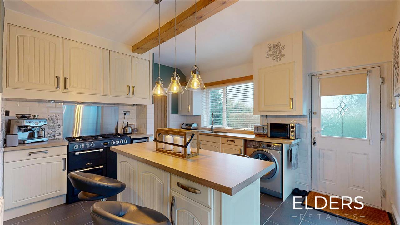 Duke Street - Picture 12