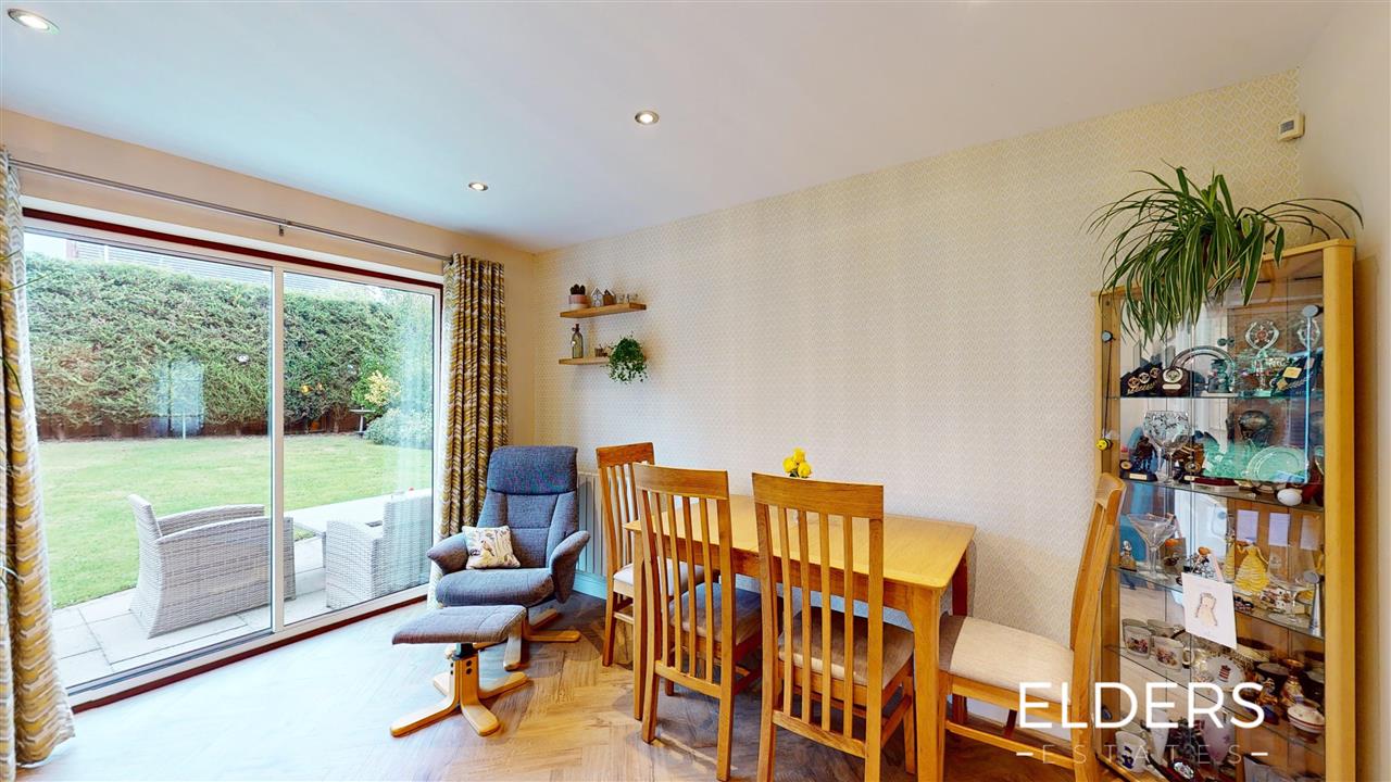 Kings Close - Picture 9