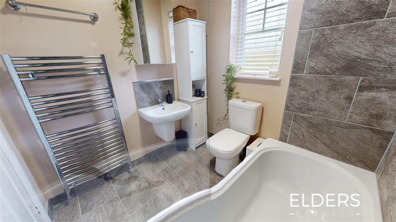 Wooliscroft Close - Picture 17