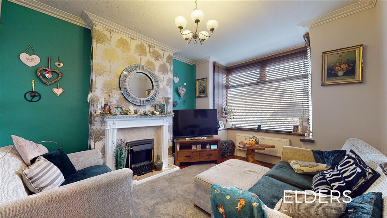 Whitworth Road - Picture 2