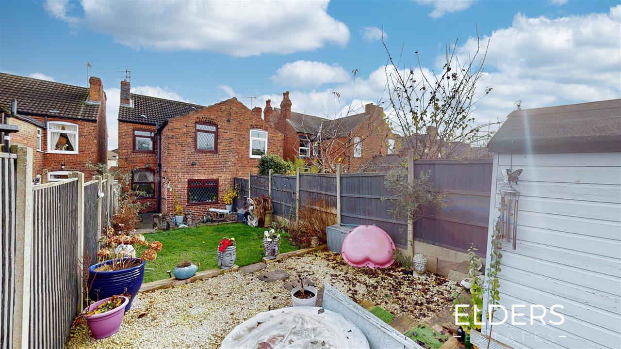 Whitworth Road - Picture 11