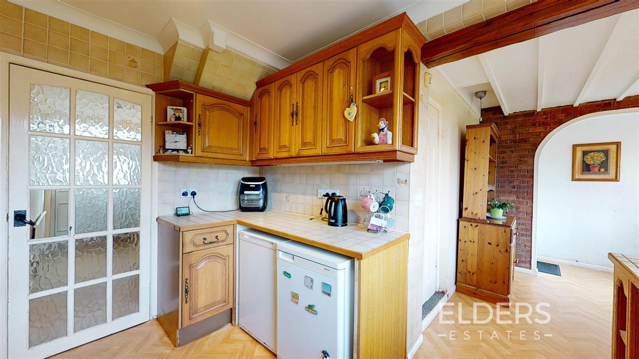 Oakham Way - Picture 6