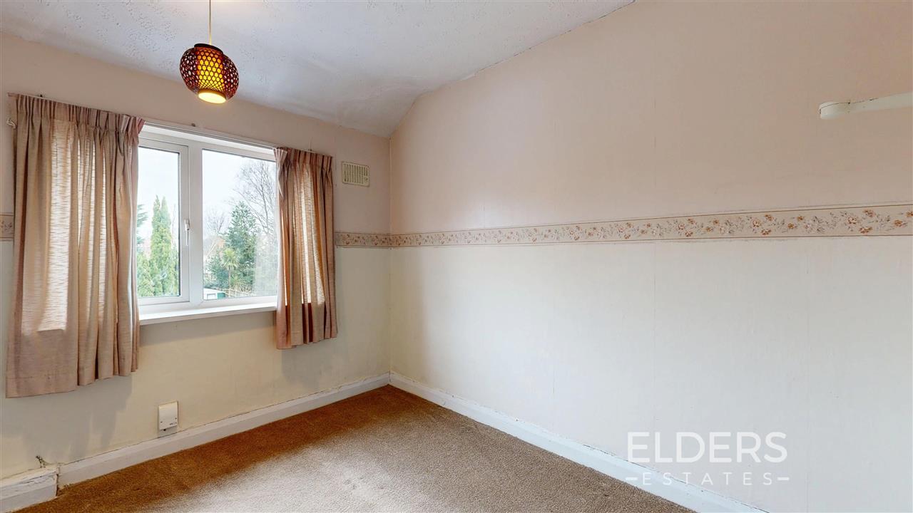 Derbyshire Drive - Picture 12