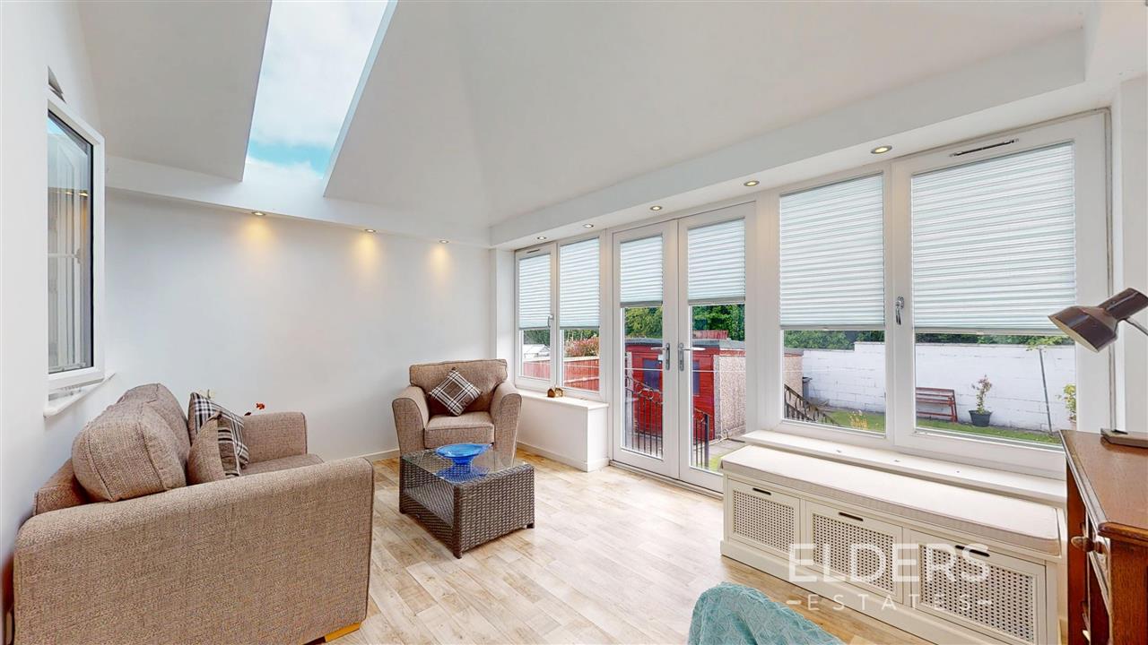 Grenville Drive - Picture 2