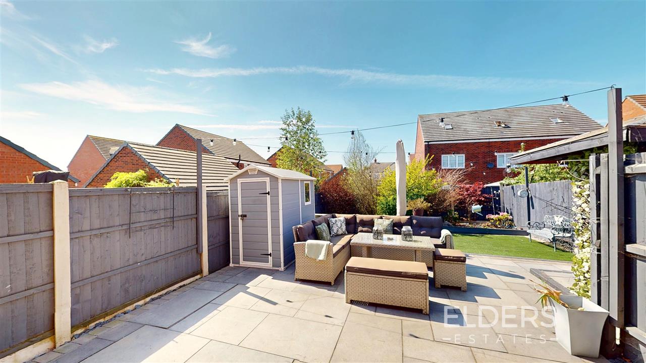 Tib Meadow Close - Picture 14
