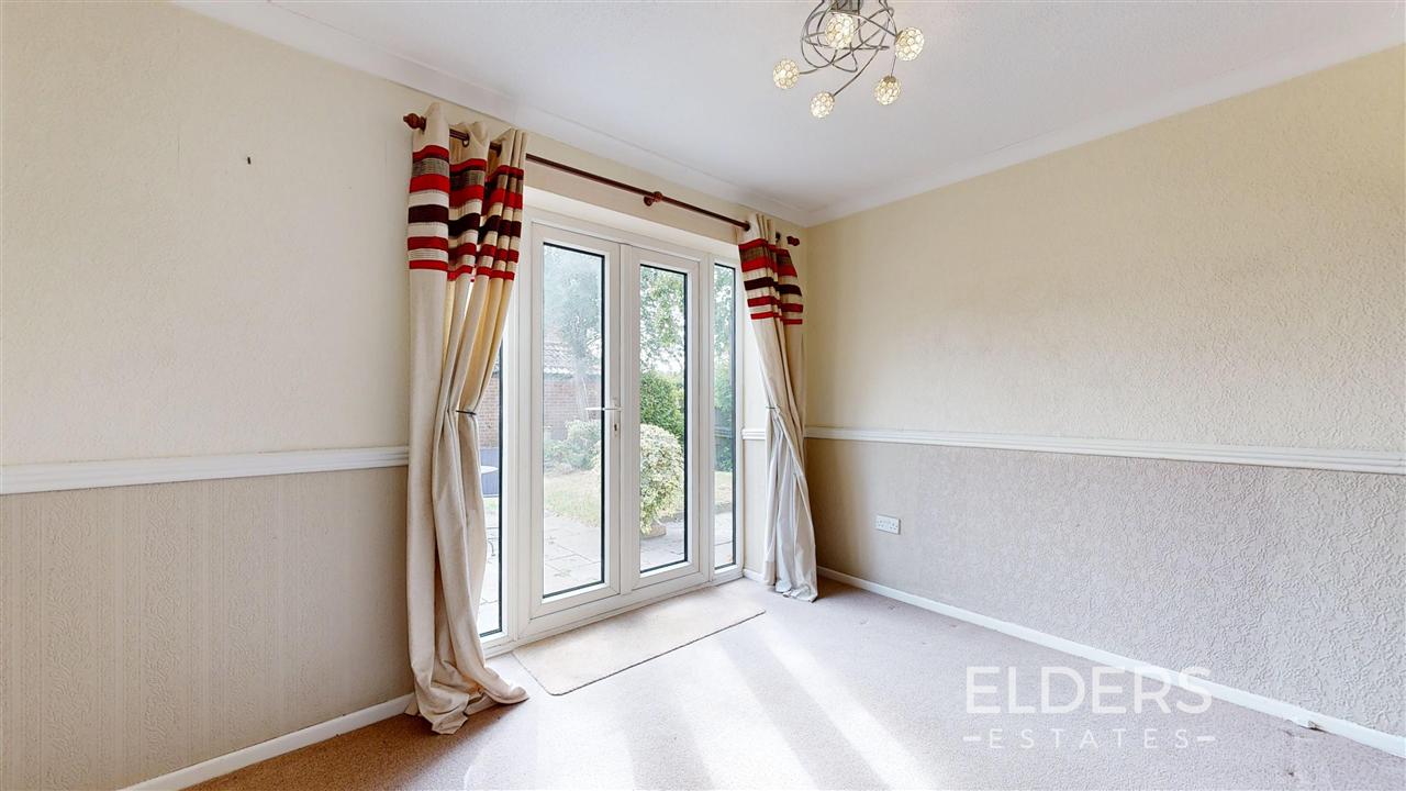 Hurley Court - Picture 4