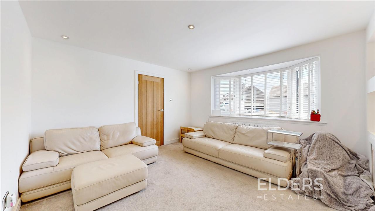 Nuthall Circle - Picture 5