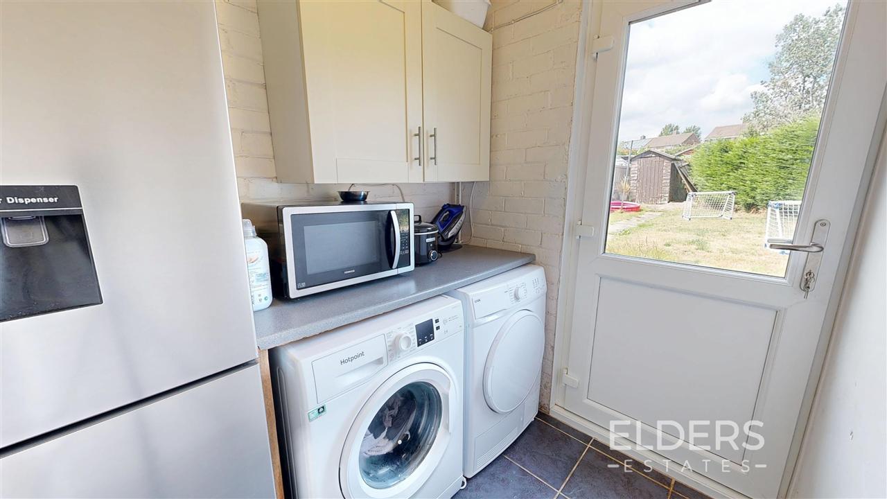 Nuthall Circle - Picture 8