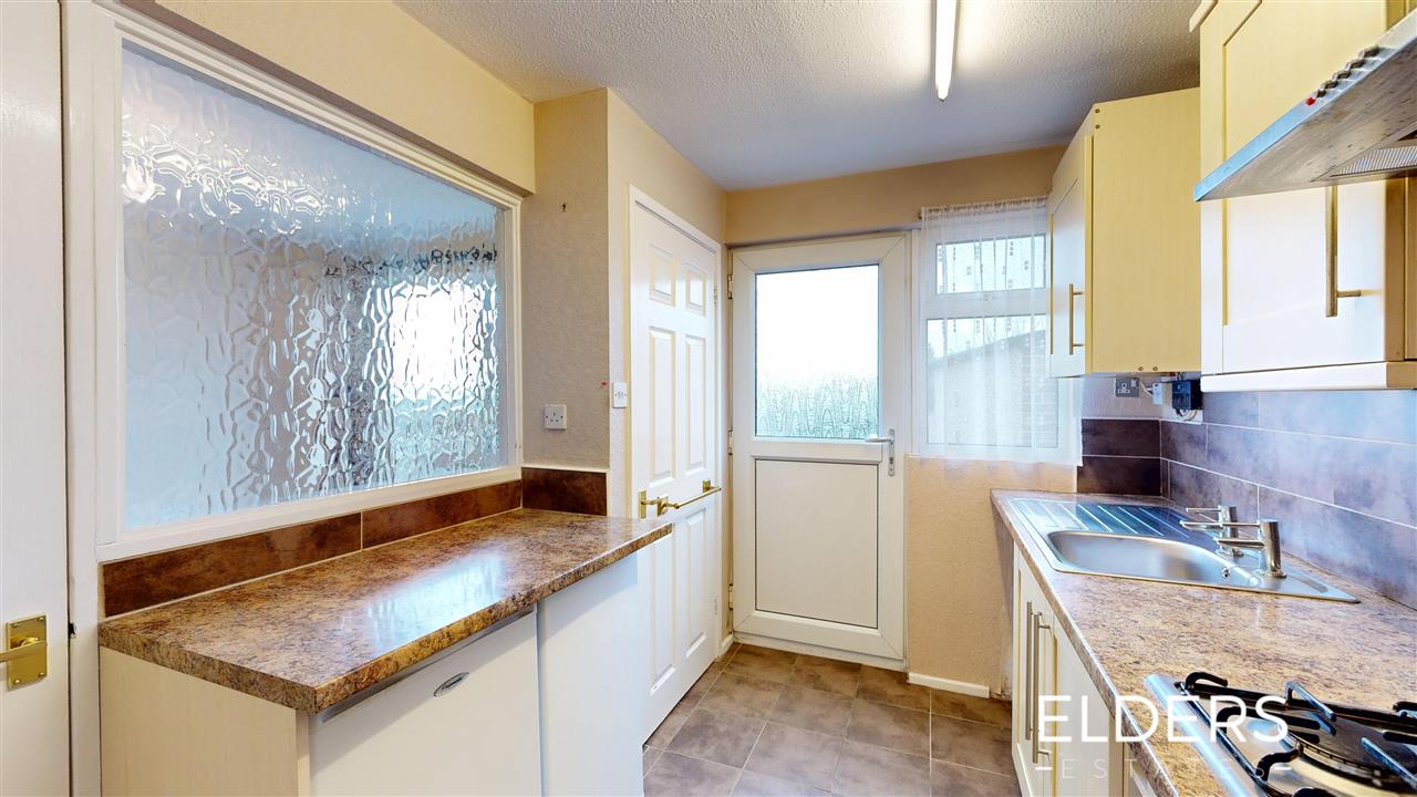 Derbyshire Avenue - Picture 10