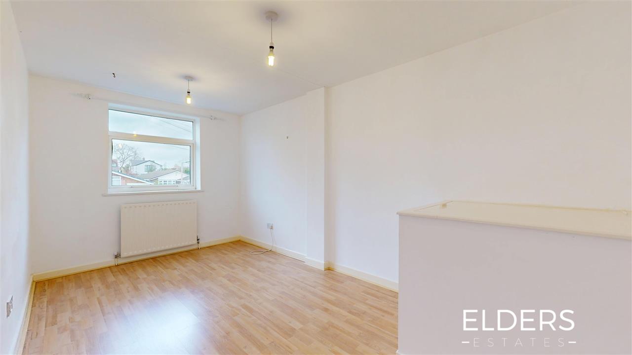 Derbyshire Avenue - Picture 17