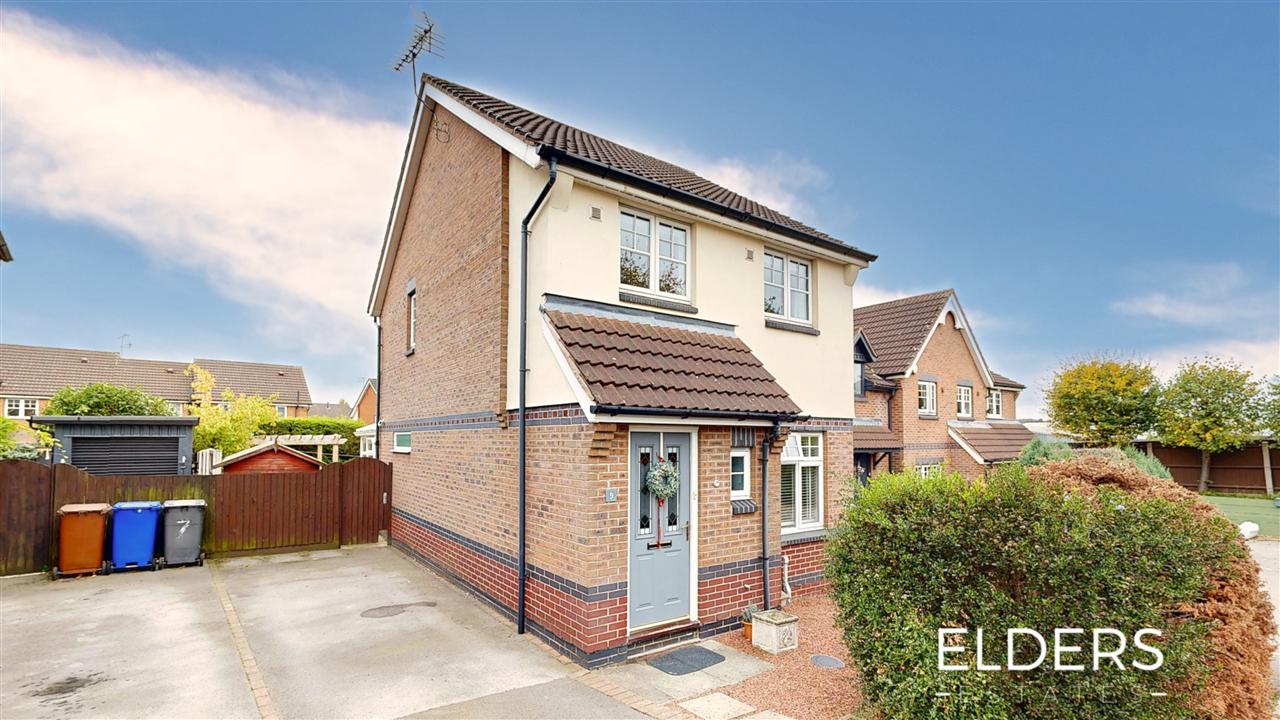 Walker Close - Picture 1