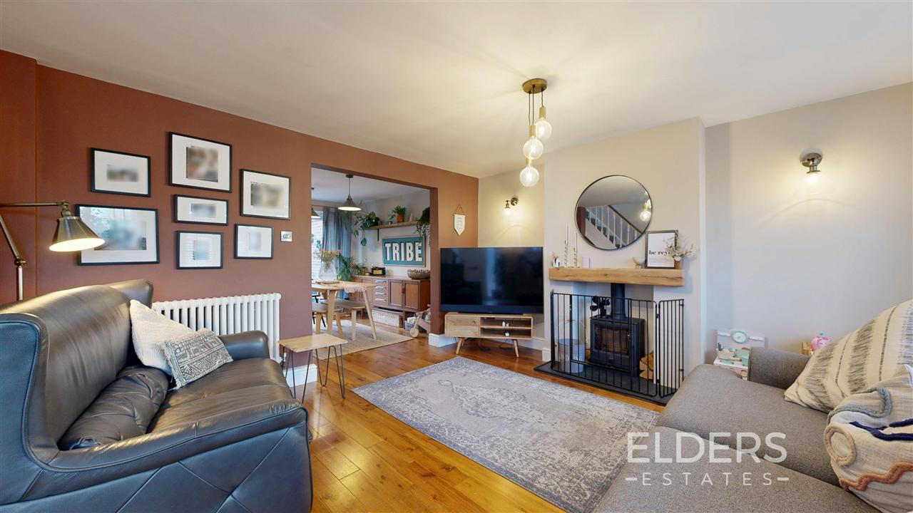 Godfrey Drive - Picture 3