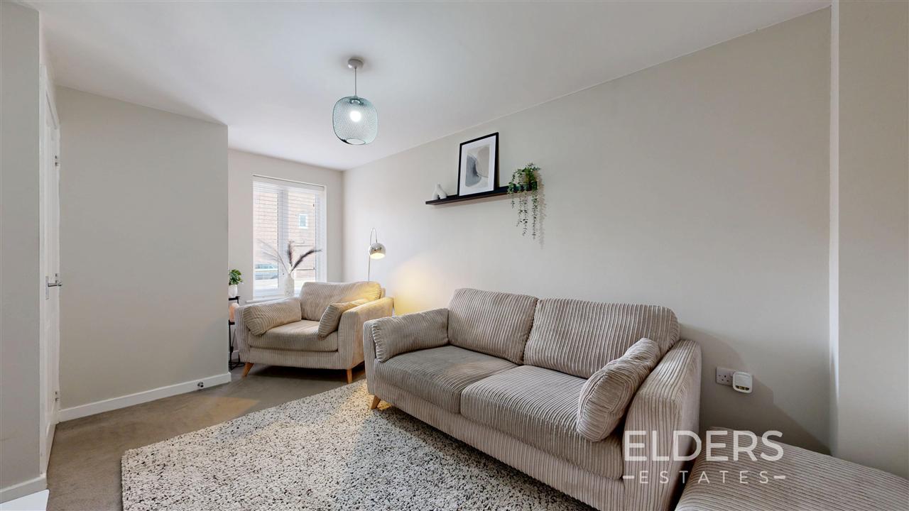 Wash Meadow Close - Picture 4