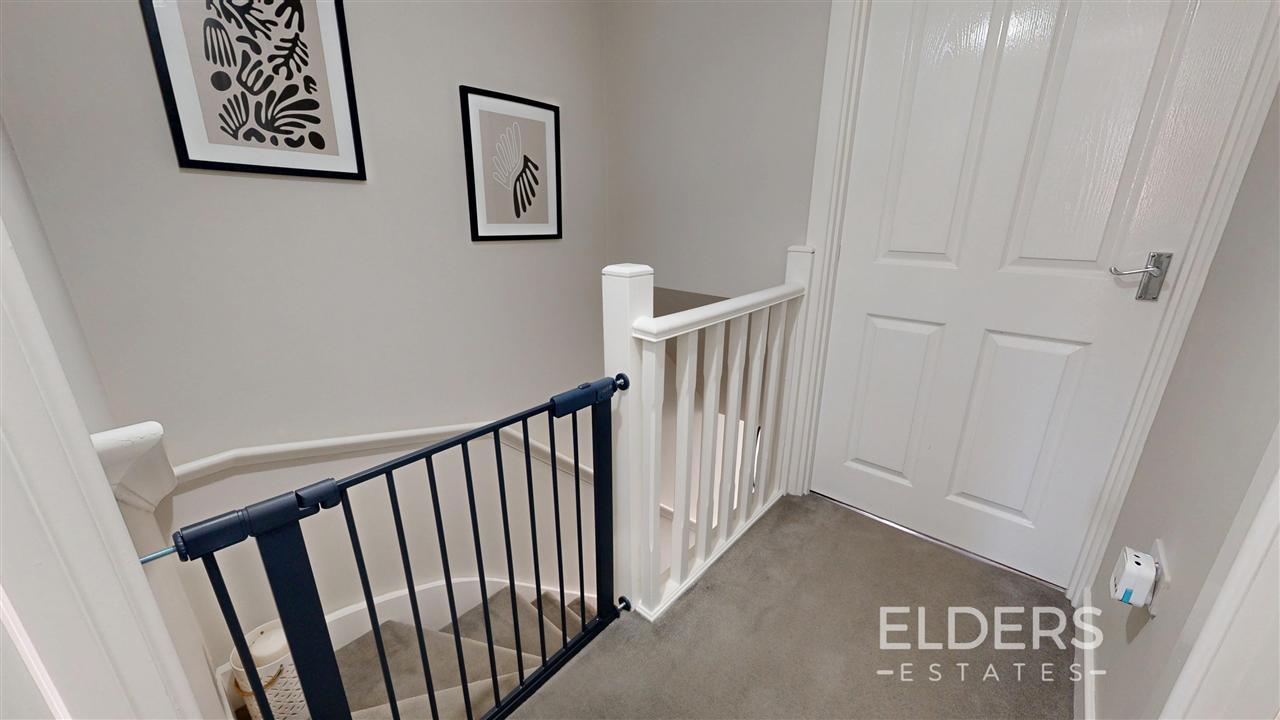 Wash Meadow Close - Picture 8