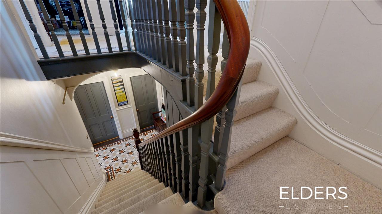 East Street - Picture 13