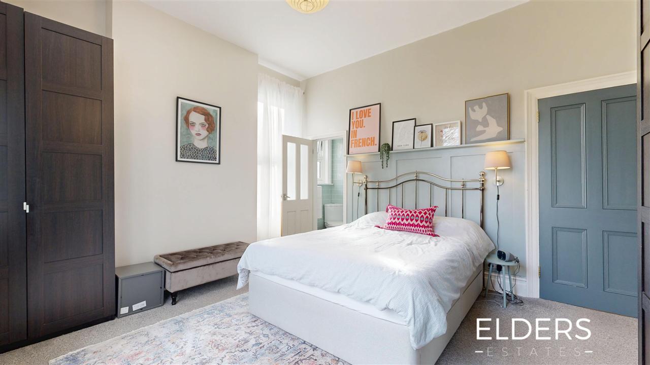 East Street - Picture 14