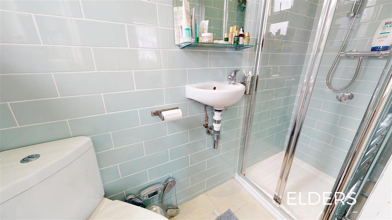 East Street - Picture 15