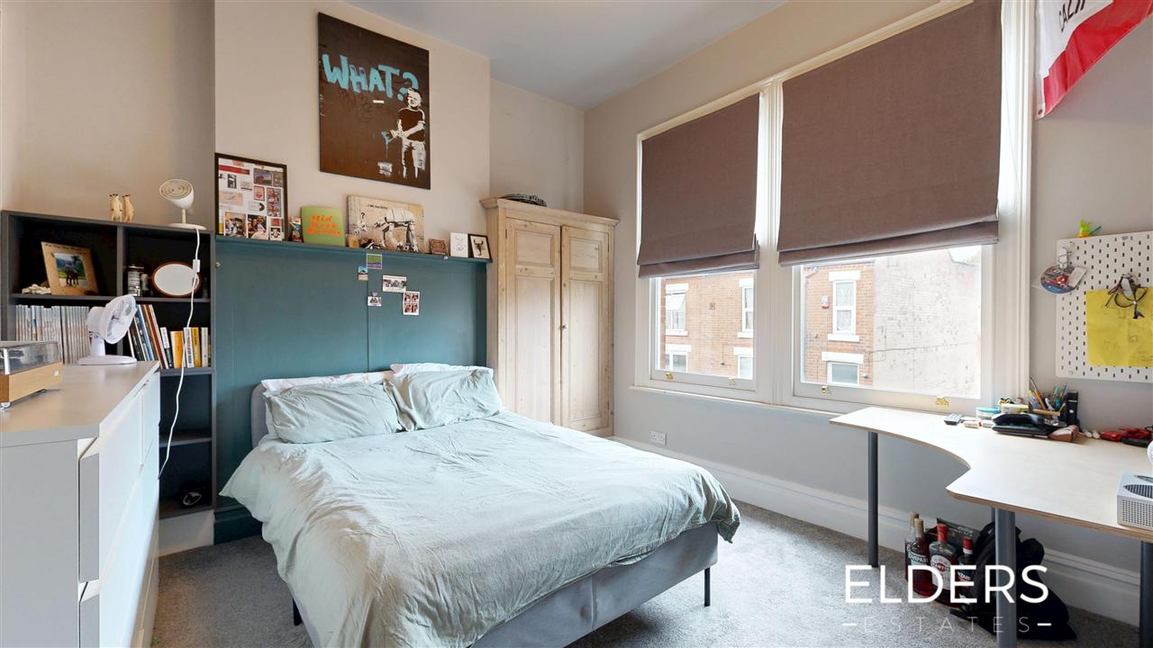 East Street - Picture 17