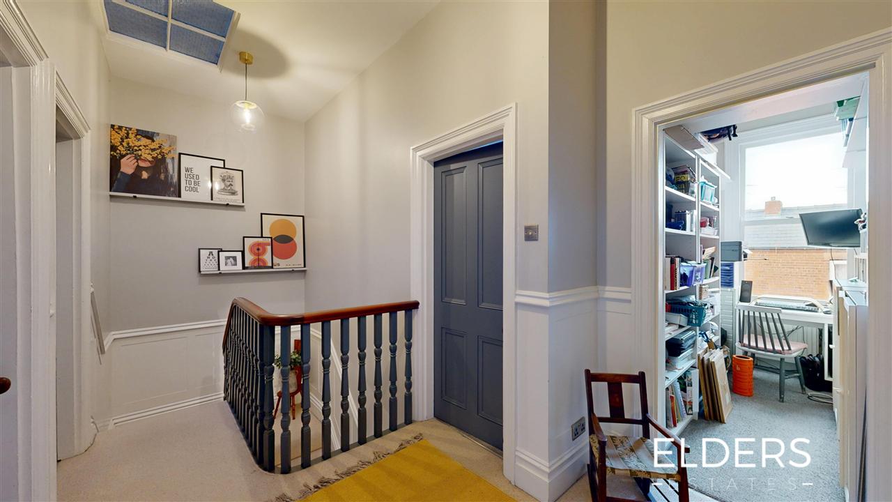 East Street - Picture 19