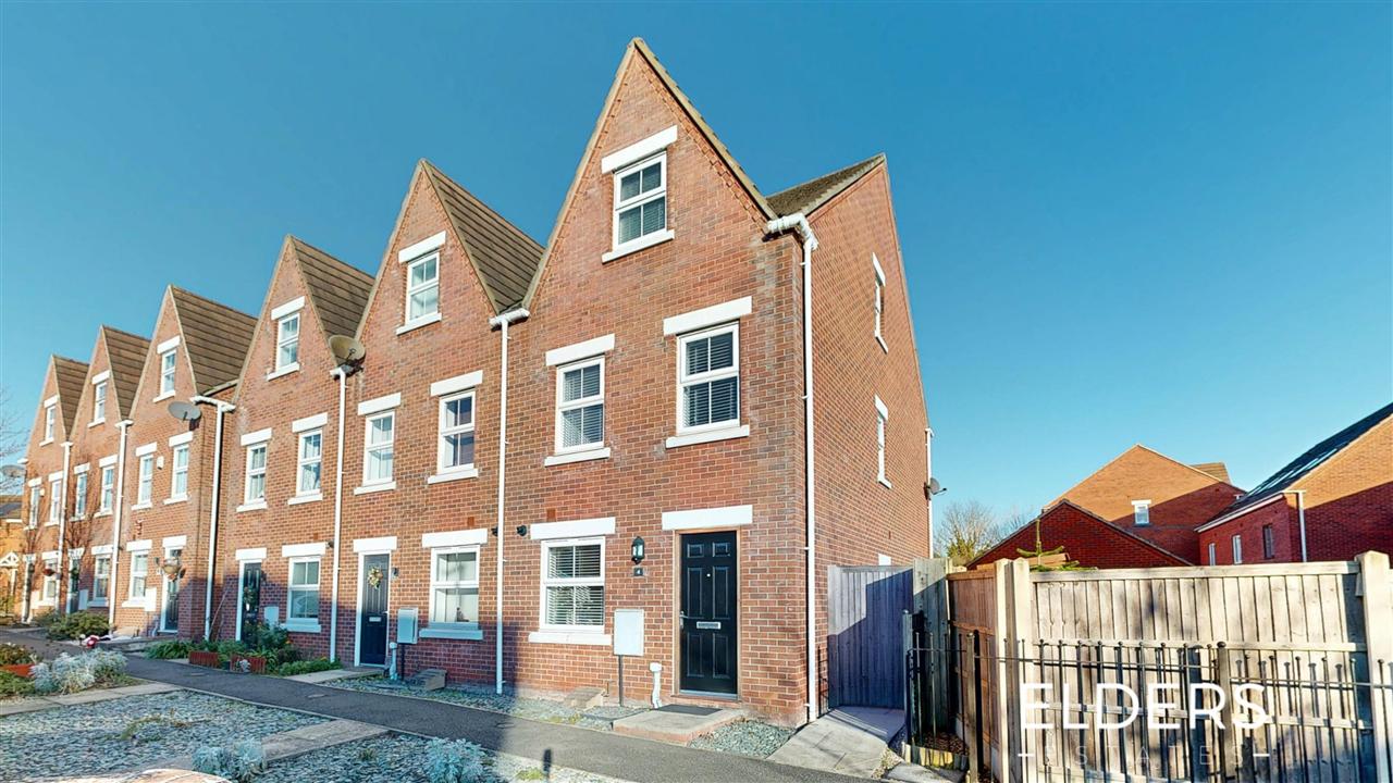 Nether Slade Road - Picture 1