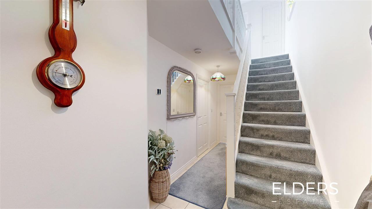 Nether Slade Road - Picture 3