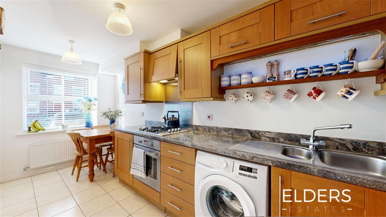 Nether Slade Road - Picture 5