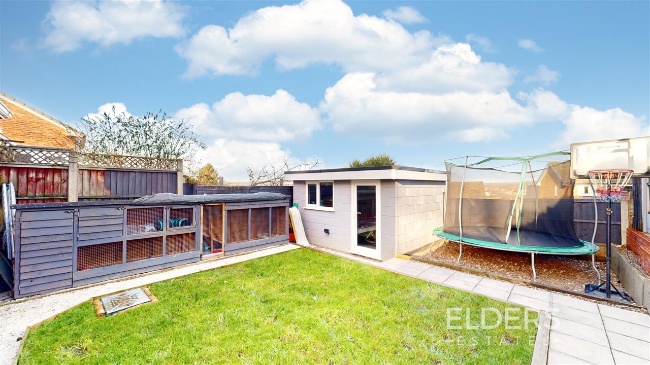 Bestwick Avenue - Picture 13