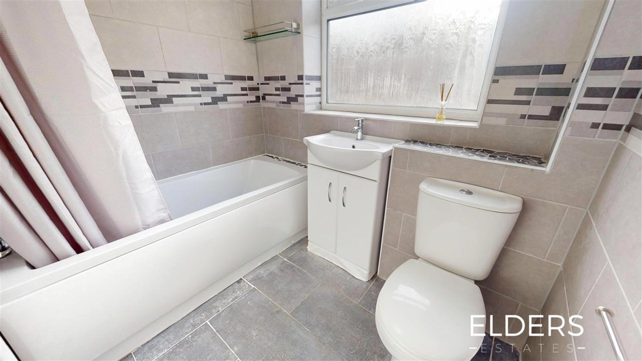 Lambton Close - Picture 11