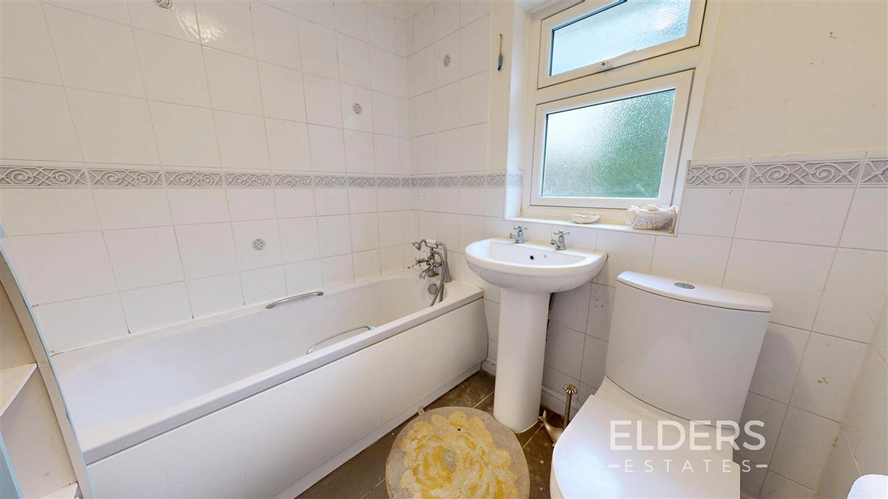 Laneward Close - Picture 16