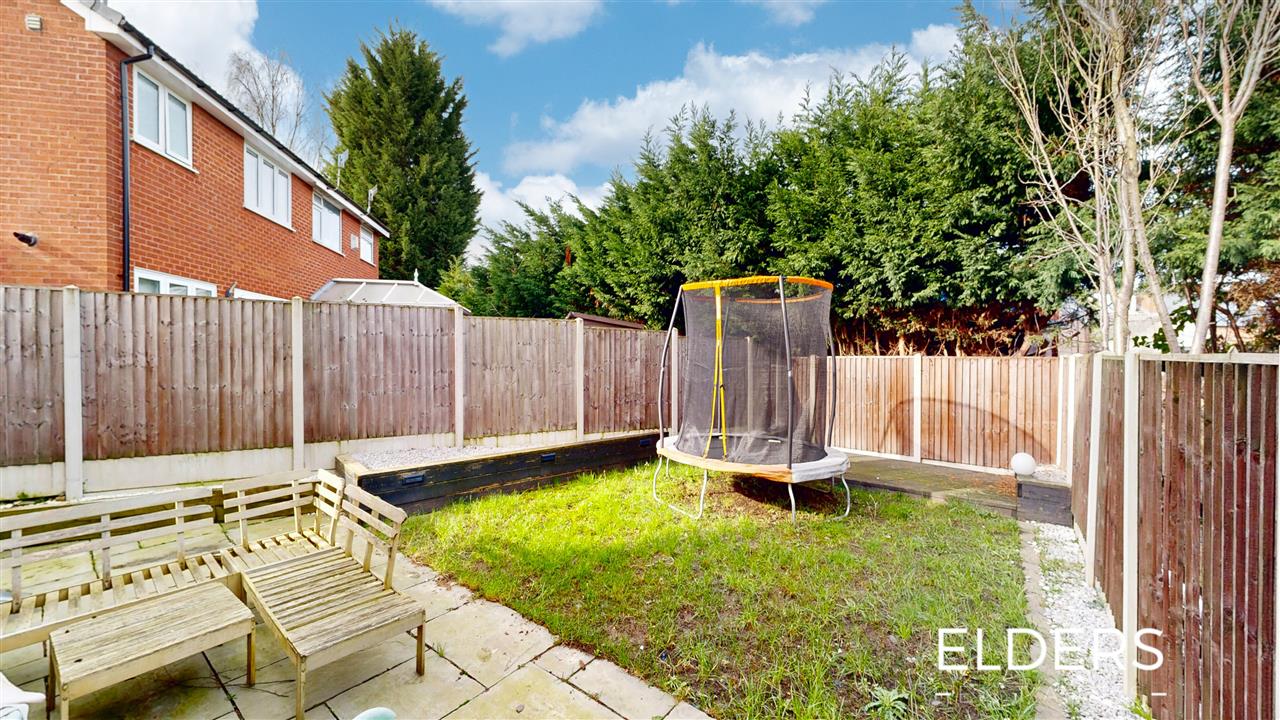 Springfield Gardens - Picture 13