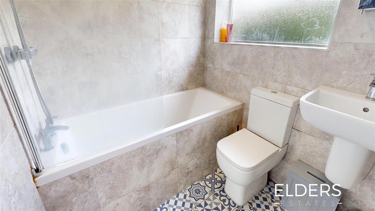 Springfield Gardens - Picture 18