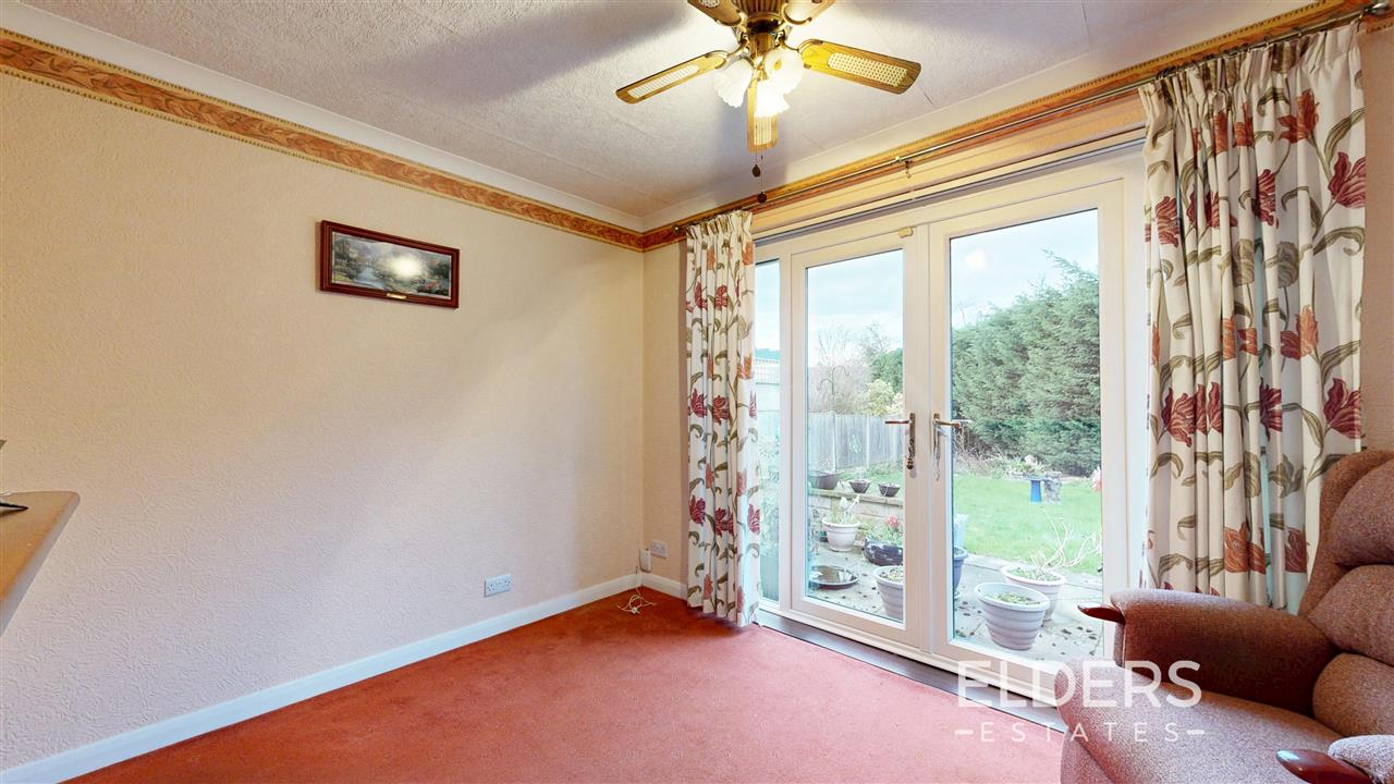 Braefield Close - Picture 10