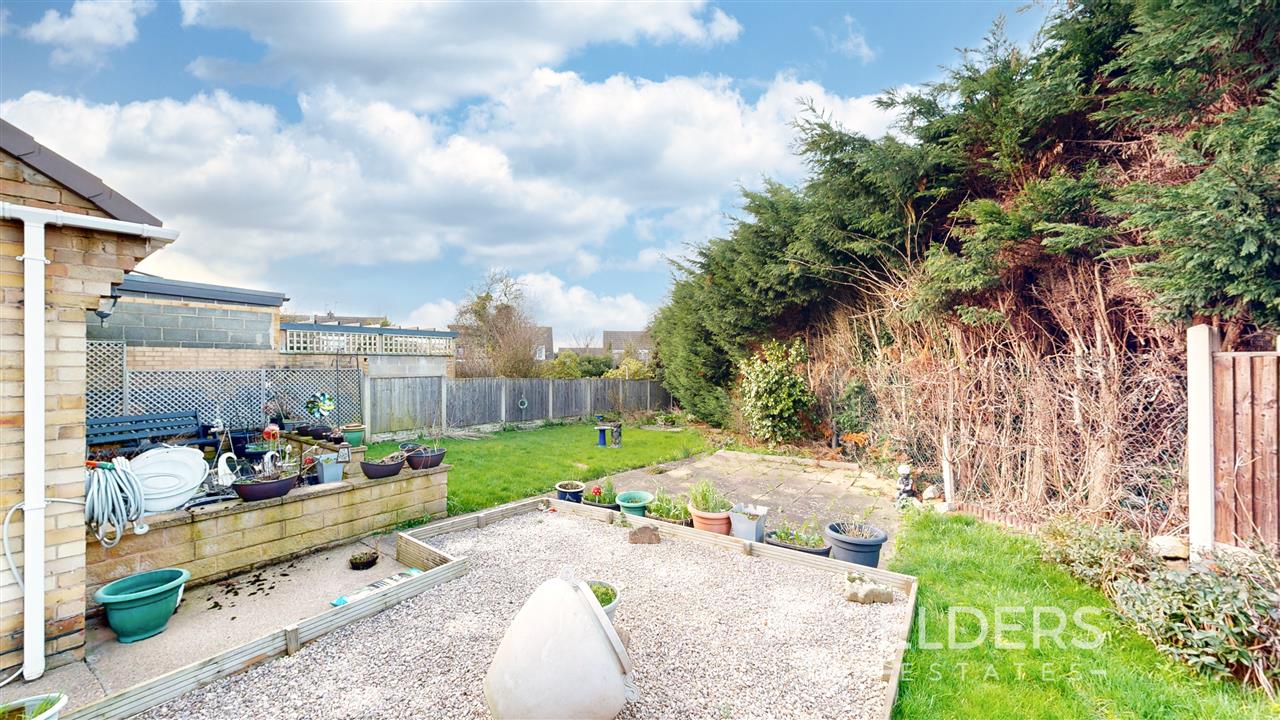 Braefield Close - Picture 13