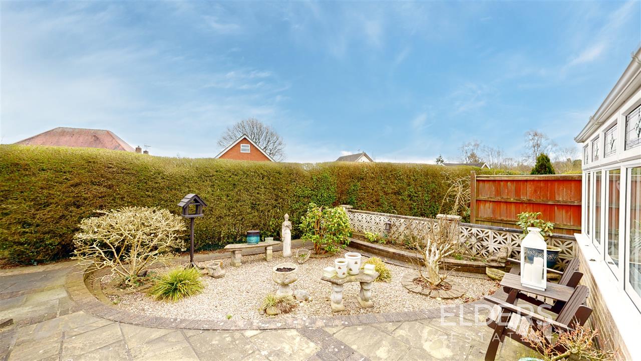 Fernilee Close - Picture 20