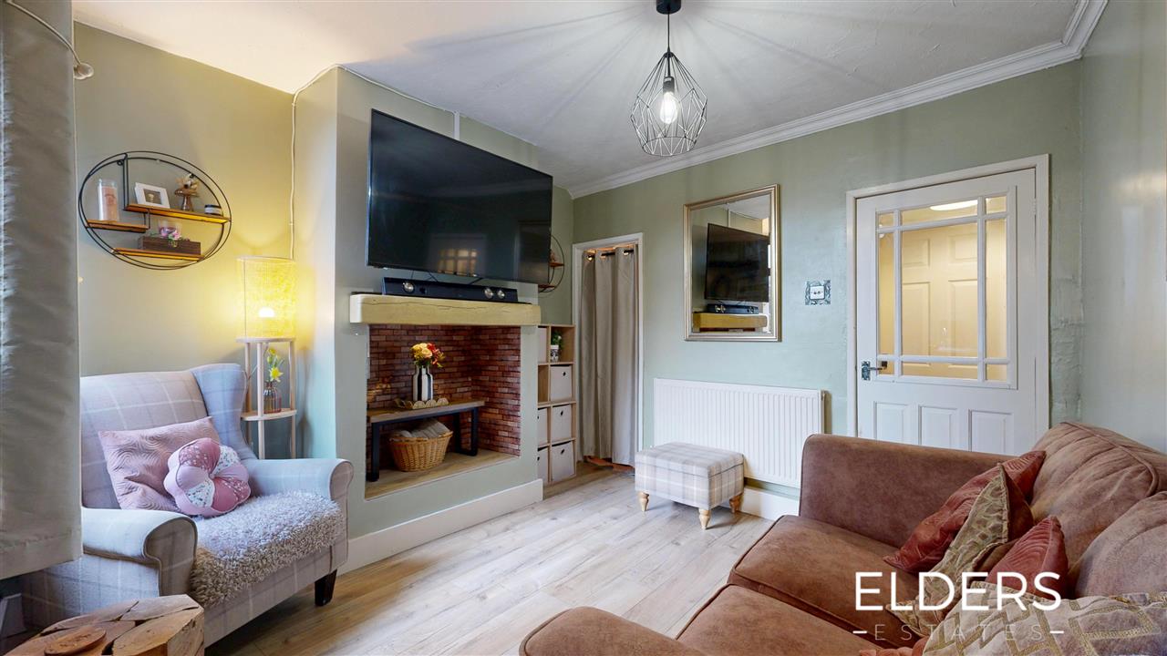 Chapel Street - Picture 7