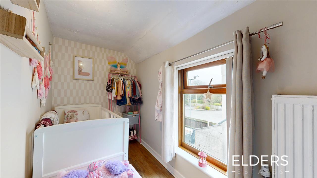 Chapel Street - Picture 19