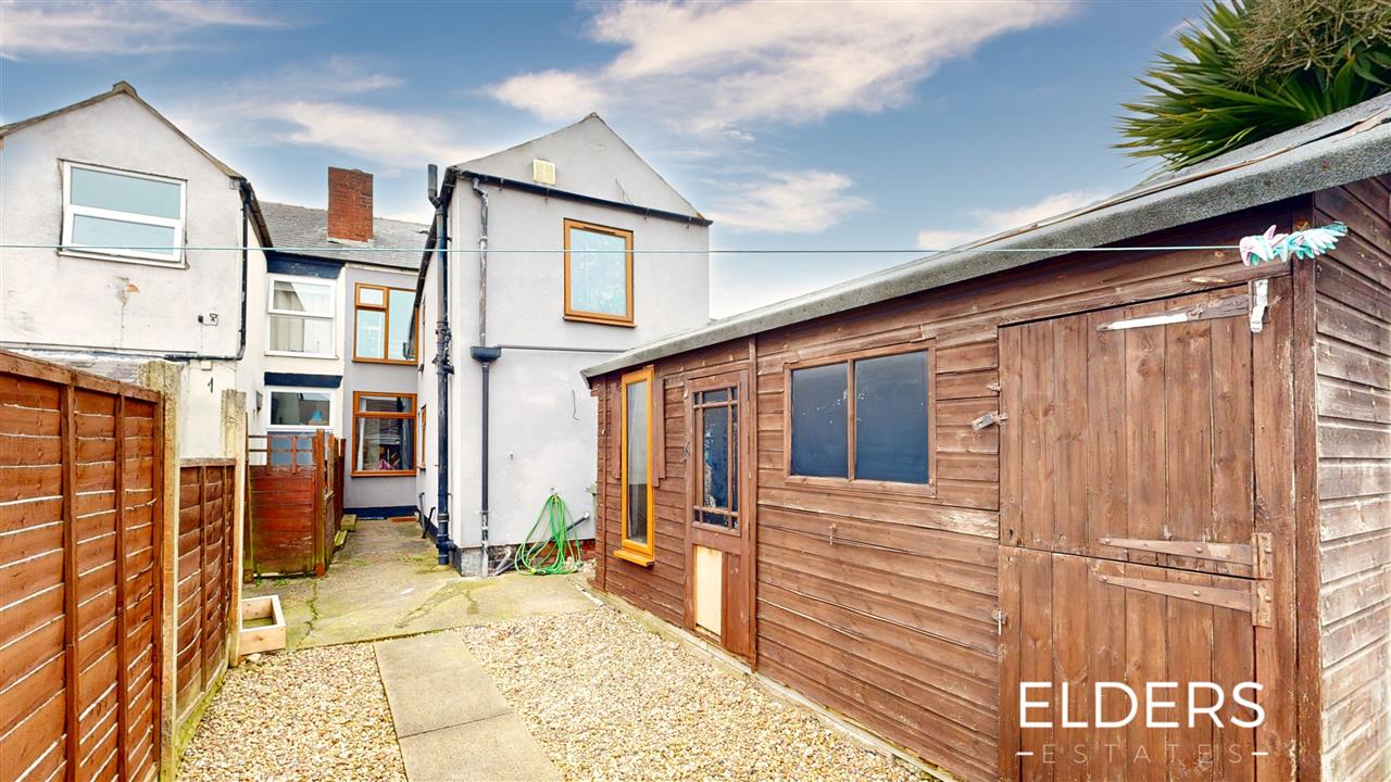 Chapel Street - Picture 25