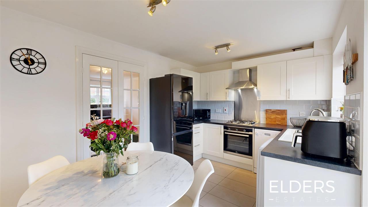 Mason Road - Picture 5