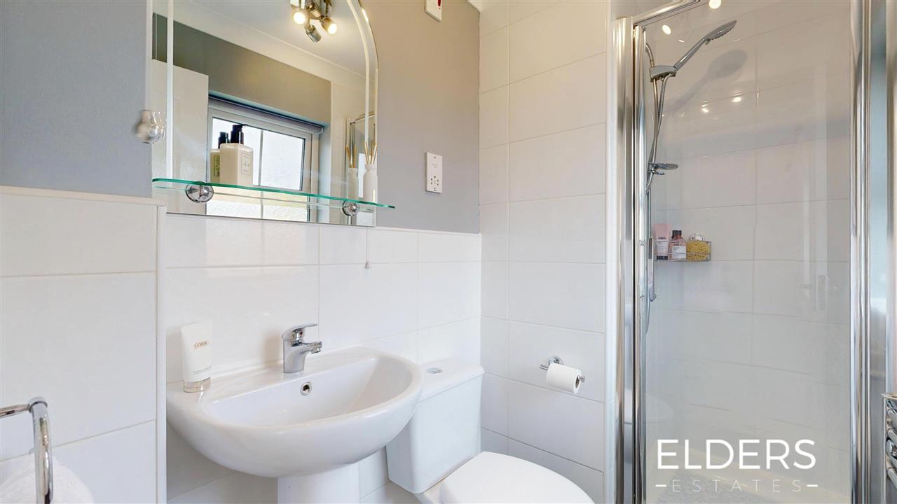 Laneward Close - Picture 12