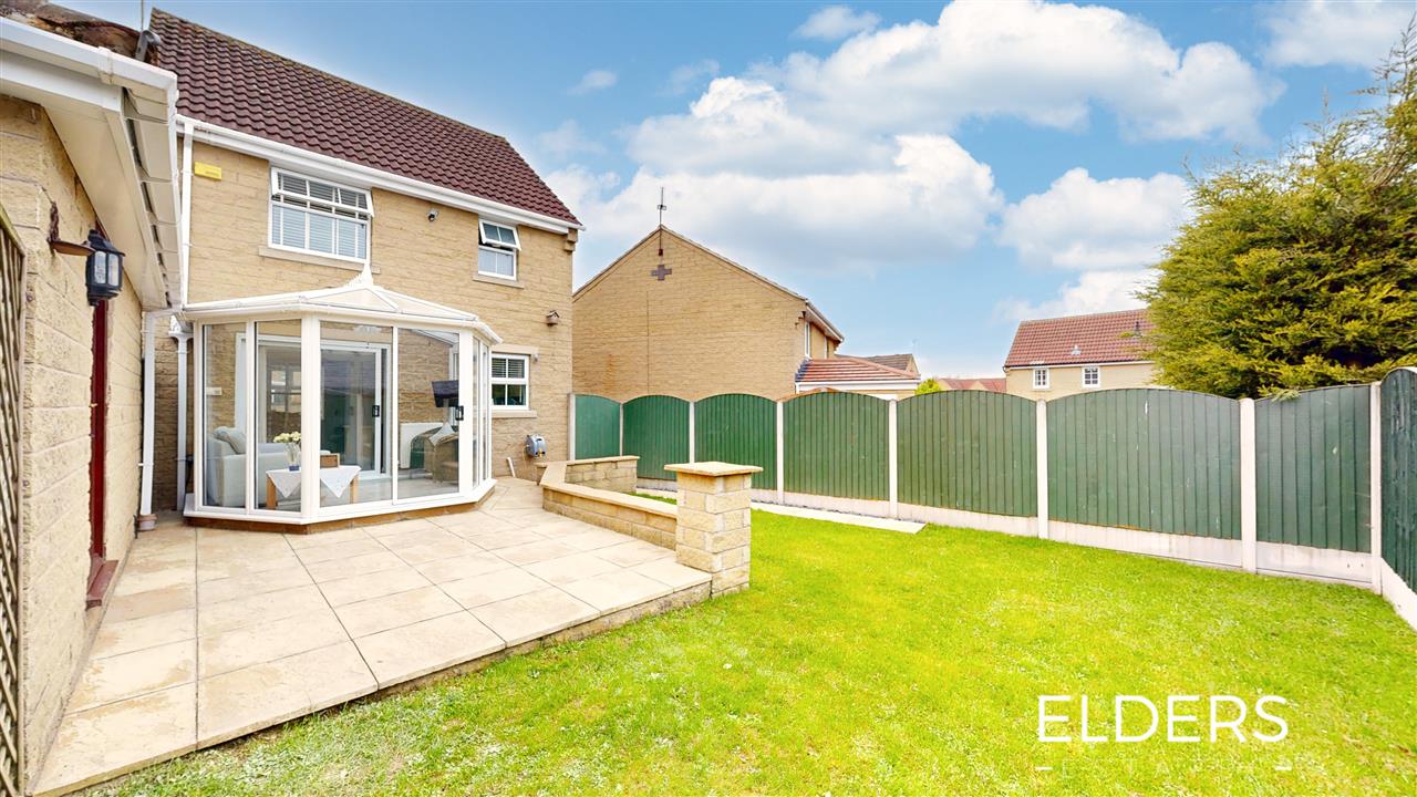 Laneward Close - Picture 17