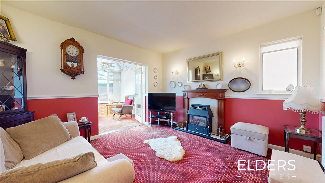 The Bungalow - Picture 3