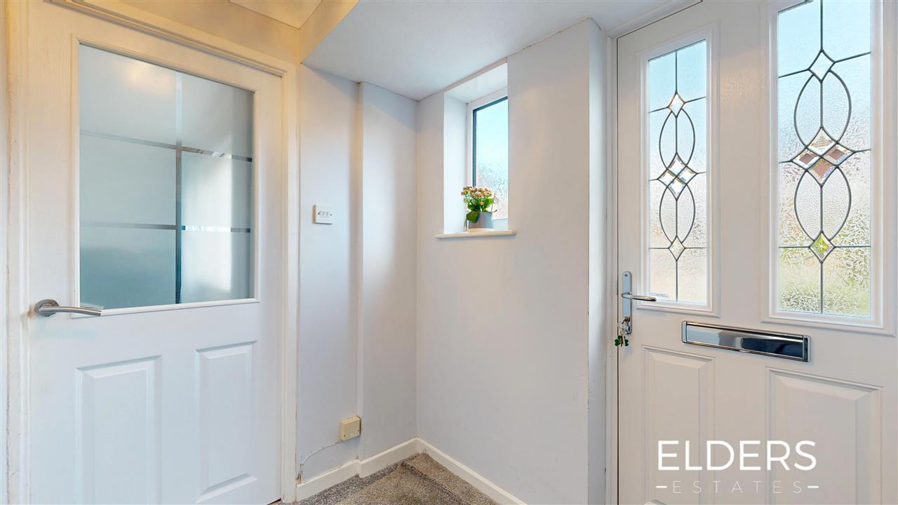 Peveril Crescent - Picture 2