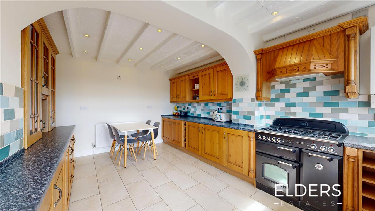 The Spinney - Picture 13