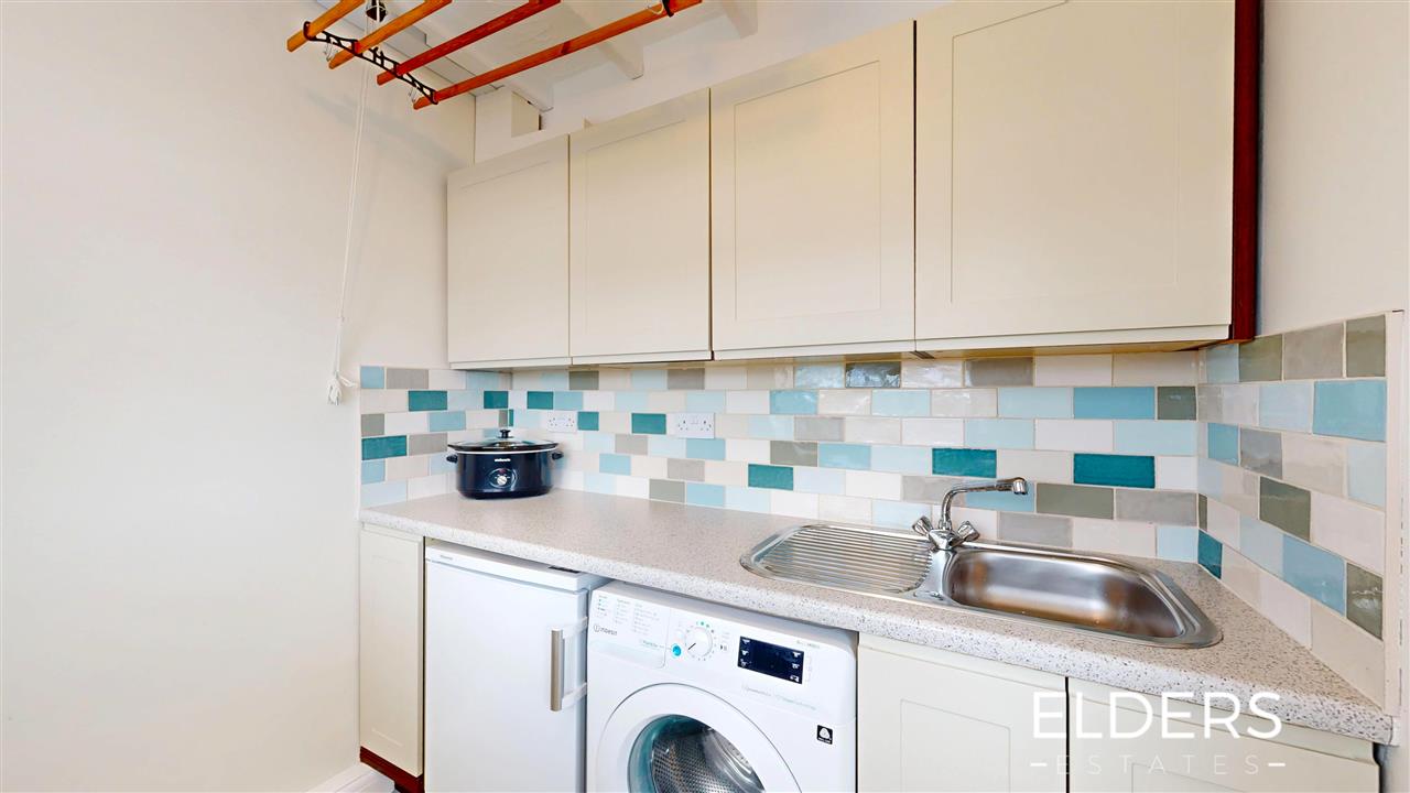 The Spinney - Picture 15