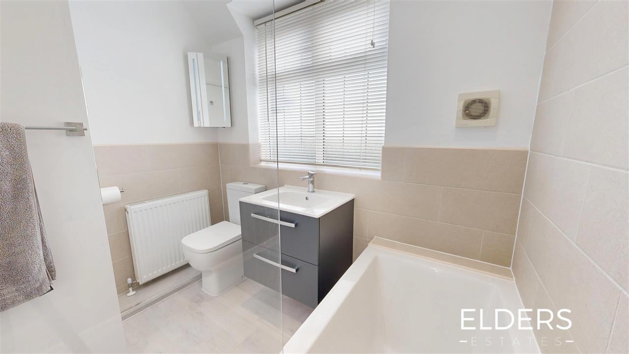 The Spinney - Picture 26