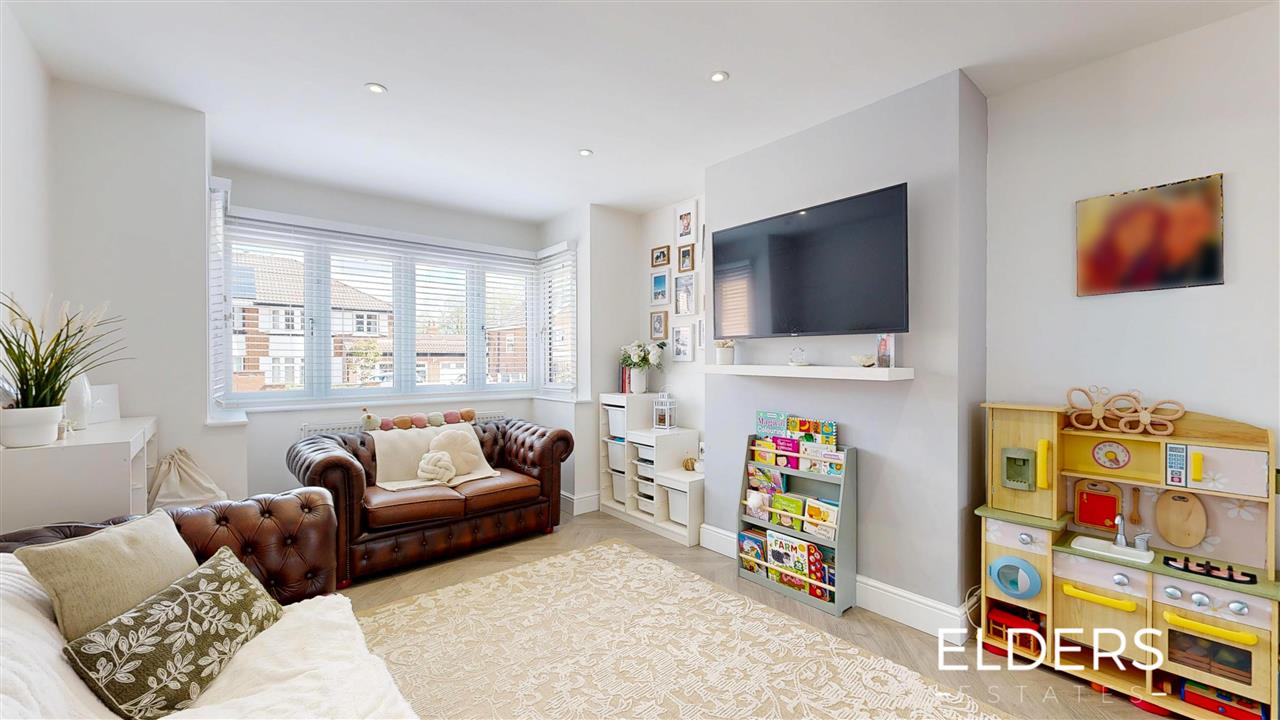 Flamstead Road - Picture 4