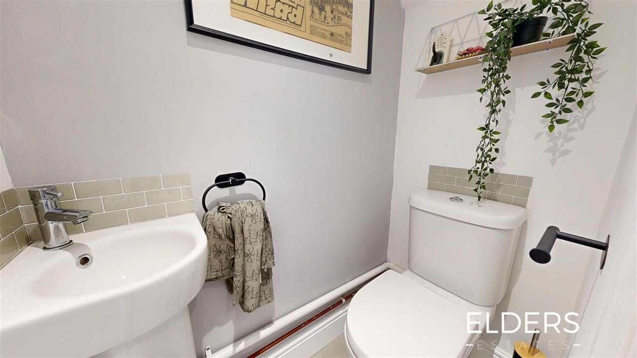 Flamstead Road - Picture 9