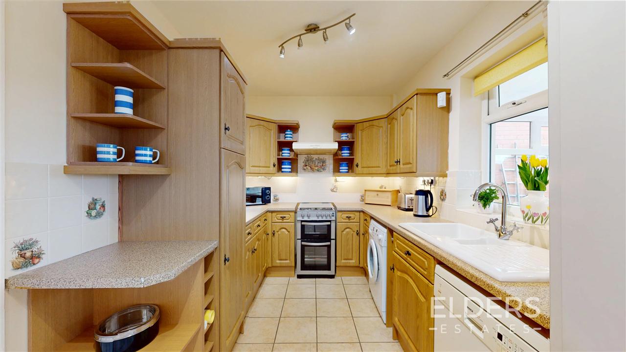 Beech Lane - Picture 4