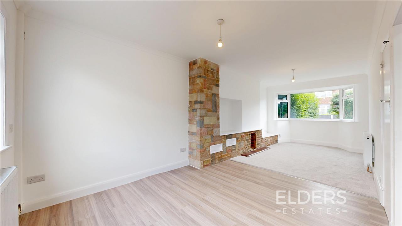 Derbyshire Drive - Picture 5