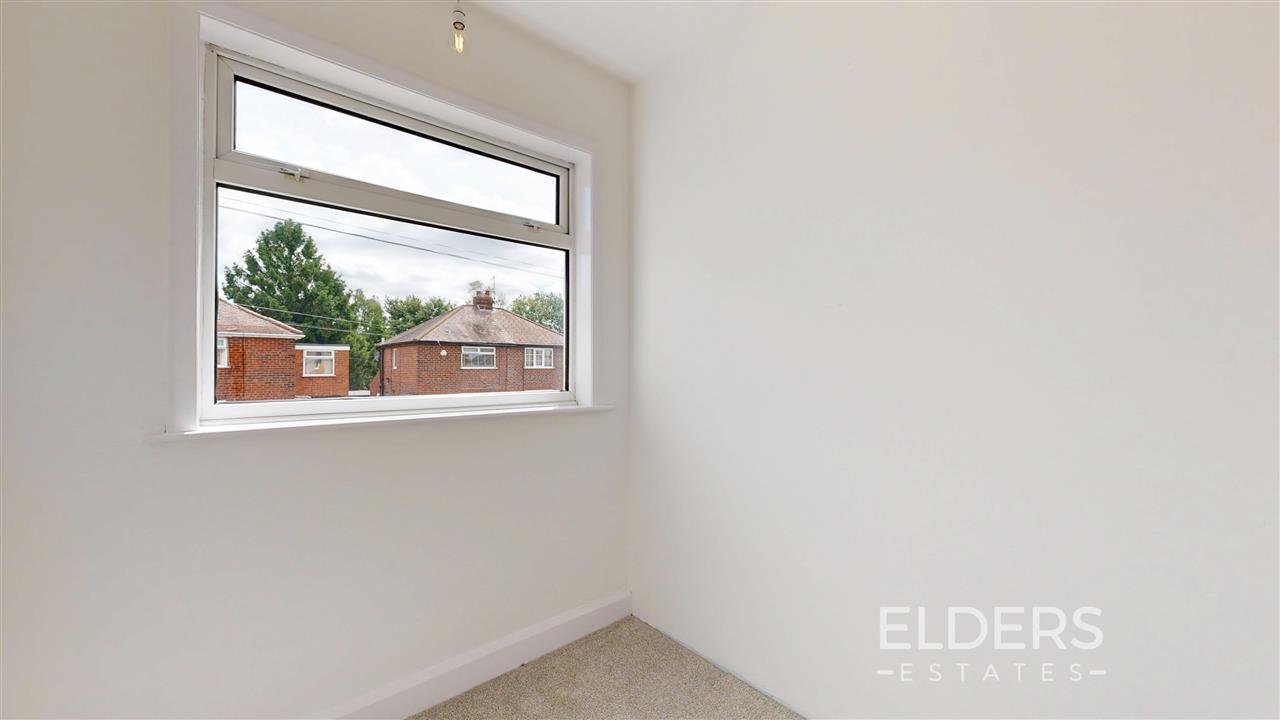 Derbyshire Drive - Picture 12